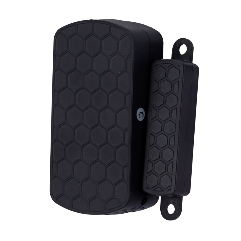 Sensor para detectar apertura de puerta y cambios de temperatura