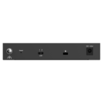 Switch PoE para cámaras IP y puntos de acceso con gestión en la nube