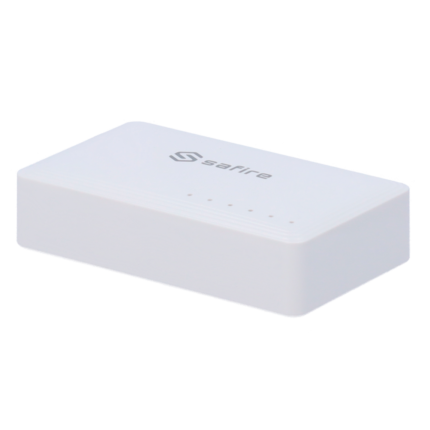 Switch de red para conectar varios dispositivos por cable en casa