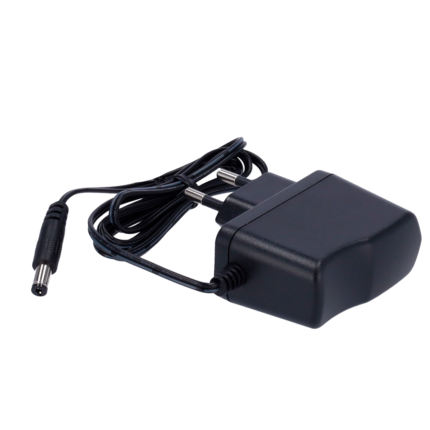 Cargador de corriente continua 5V para dispositivos electrónicos