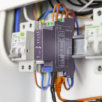 Interruptor inteligente doble con WiFi para automatizar enchufes