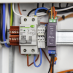 Interruptor inteligente doble con WiFi para automatizar enchufes